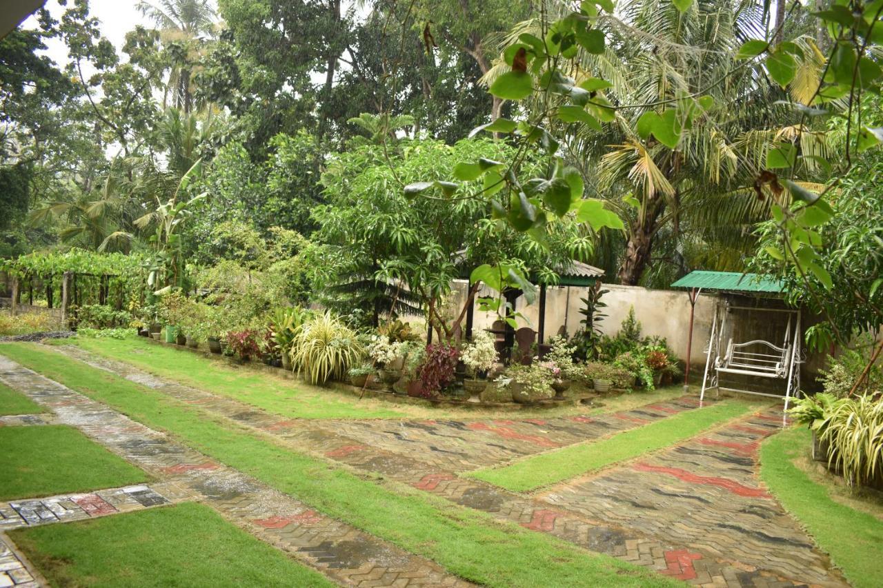 Geethani Tourist Home Polonnaruwa Exterior photo